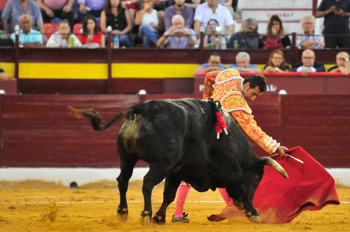 Se arregló la corrida inaugural del abono de la feria de septiembre en su segunda parte