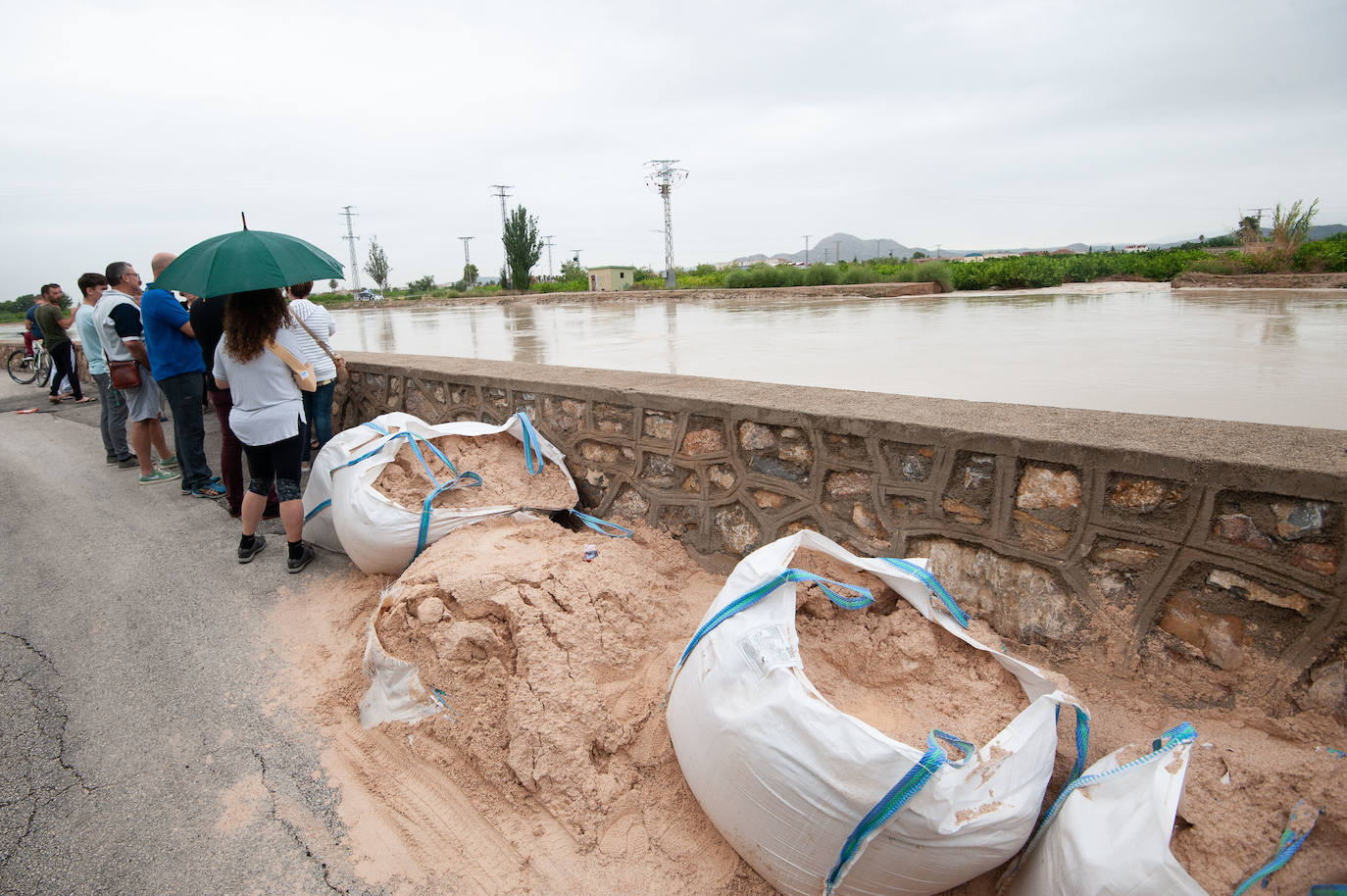 Recorrido por las localidades de Alquerías, Beniel y Llano de Brujas, donde el temporal causó cuantiosos destrozos