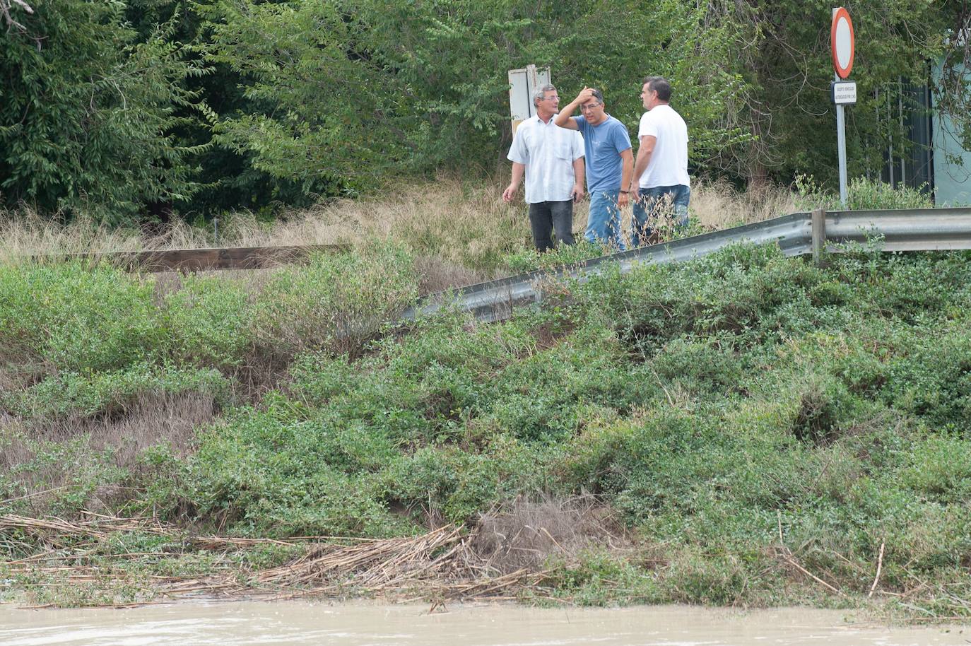 Recorrido por las localidades de Alquerías, Beniel y Llano de Brujas, donde el temporal causó cuantiosos destrozos