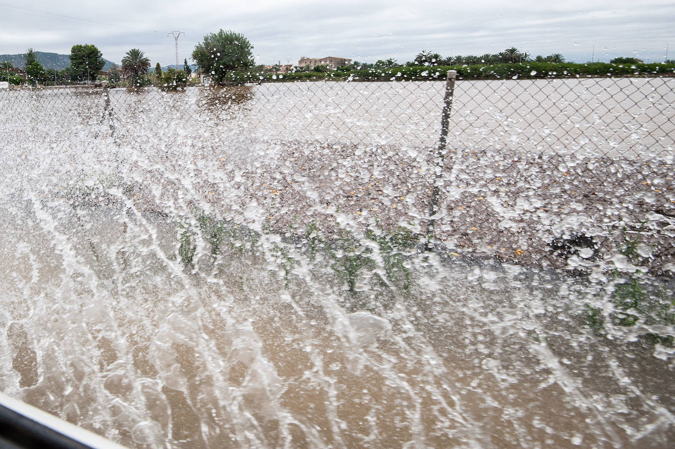Recorrido por las localidades de Alquerías, Beniel y Llano de Brujas, donde el temporal causó cuantiosos destrozos