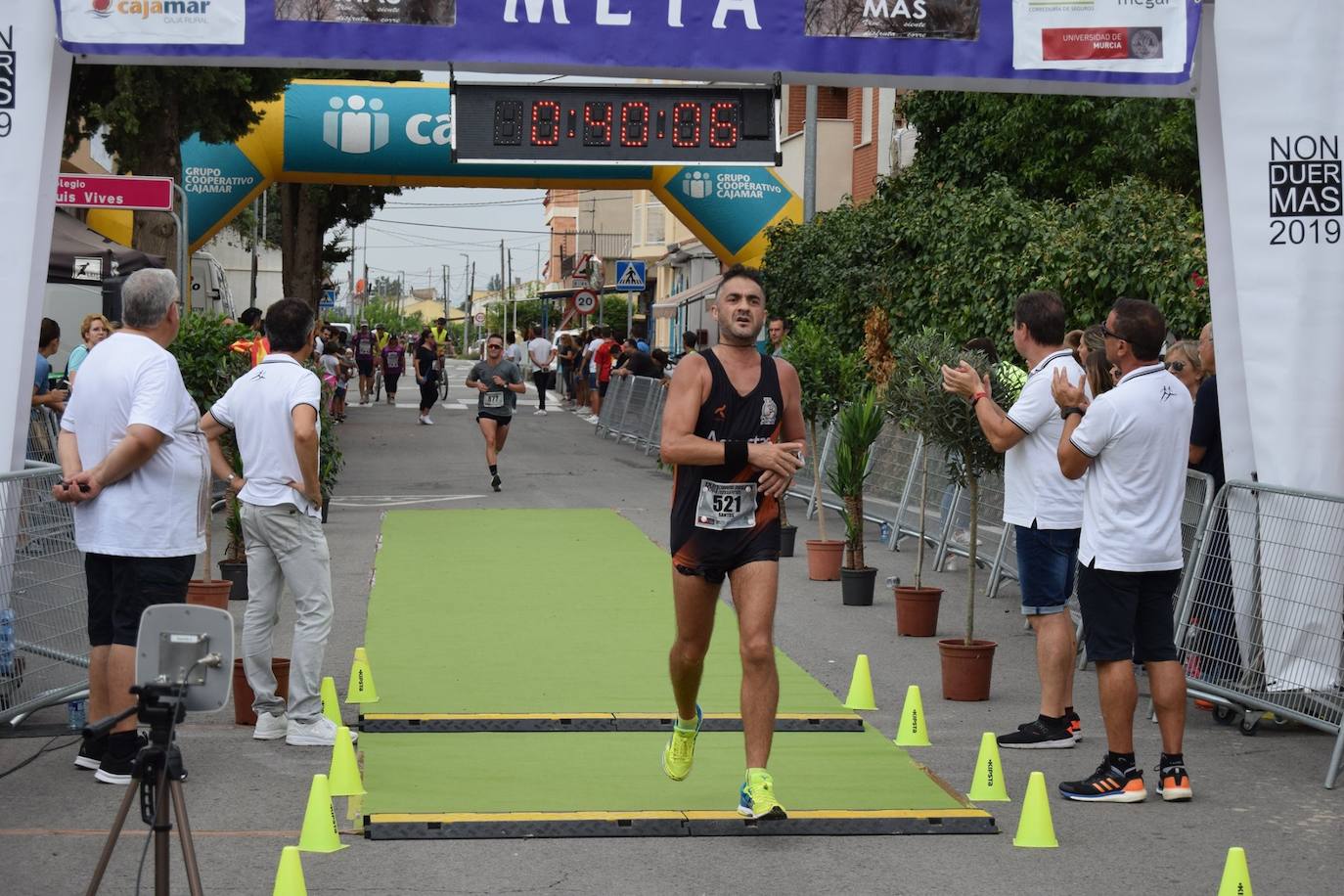 El atleta del Grupo Alcaraz se lleva la XXVII Carrera Popular de la pedanía murciana con un tiempo de 36:06 minutos, por los 43:42 para la corredora del Bathco Running Team