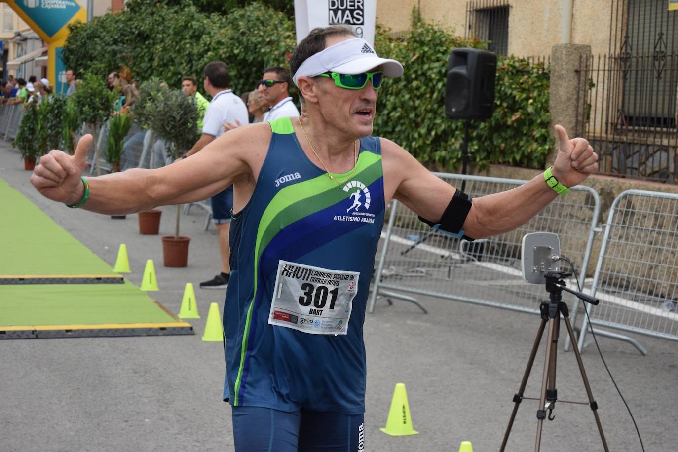 El atleta del Grupo Alcaraz se lleva la XXVII Carrera Popular de la pedanía murciana con un tiempo de 36:06 minutos, por los 43:42 para la corredora del Bathco Running Team