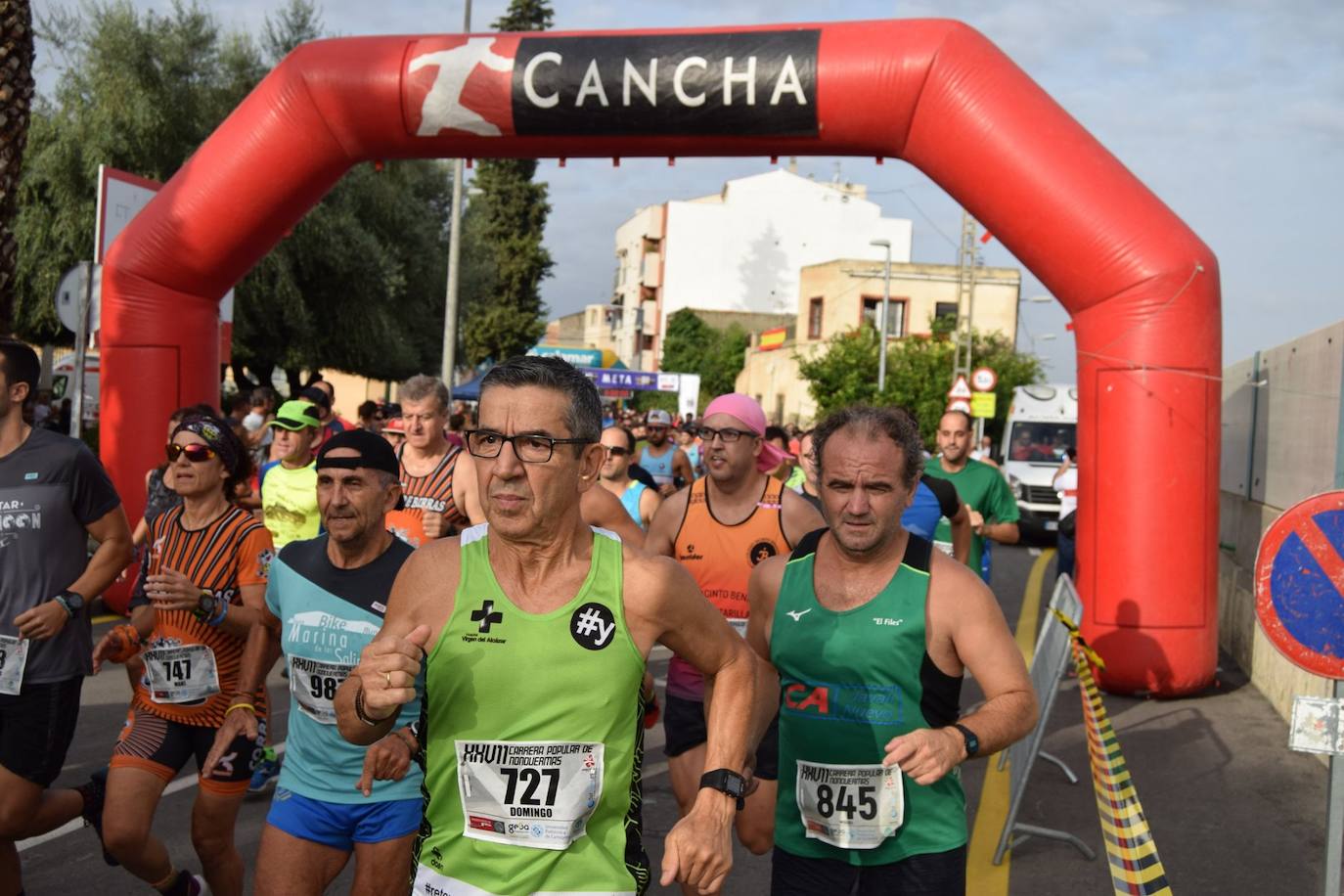 El atleta del Grupo Alcaraz se lleva la XXVII Carrera Popular de la pedanía murciana con un tiempo de 36:06 minutos, por los 43:42 para la corredora del Bathco Running Team