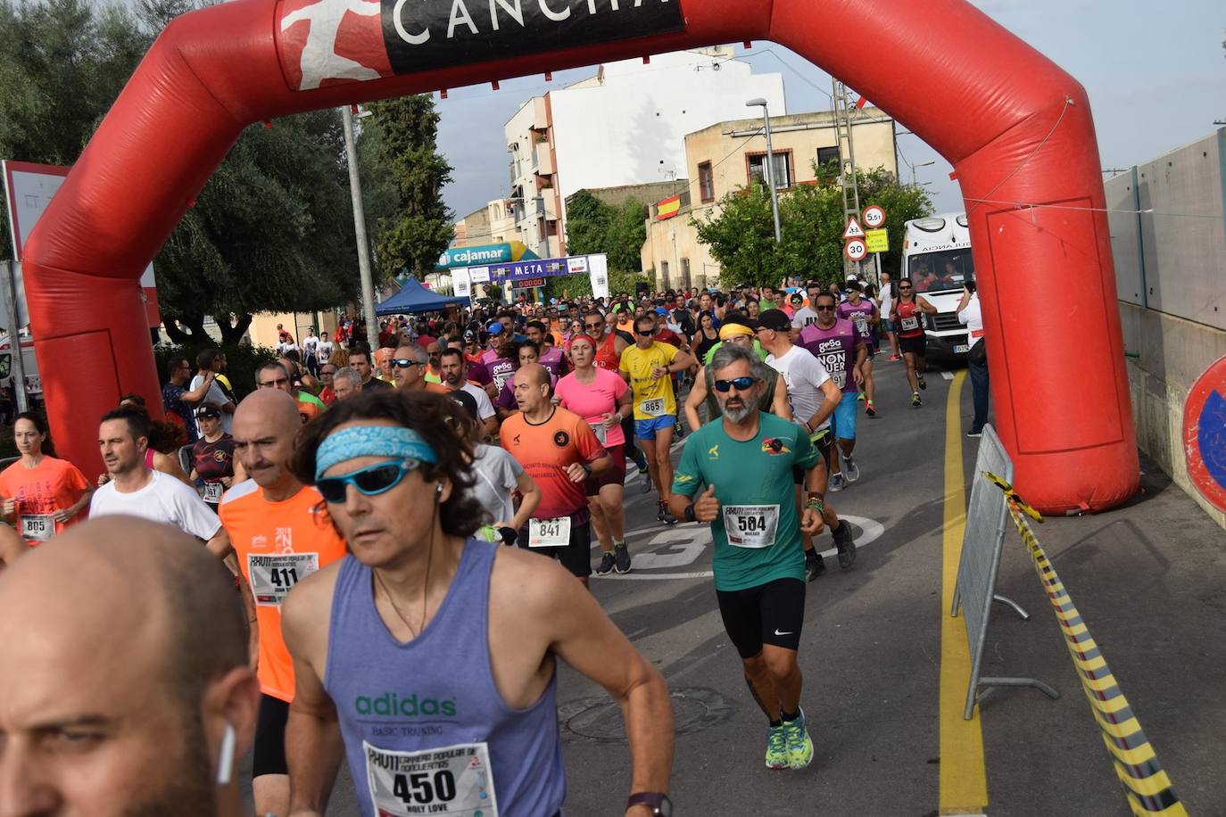 El atleta del Grupo Alcaraz se lleva la XXVII Carrera Popular de la pedanía murciana con un tiempo de 36:06 minutos, por los 43:42 para la corredora del Bathco Running Team