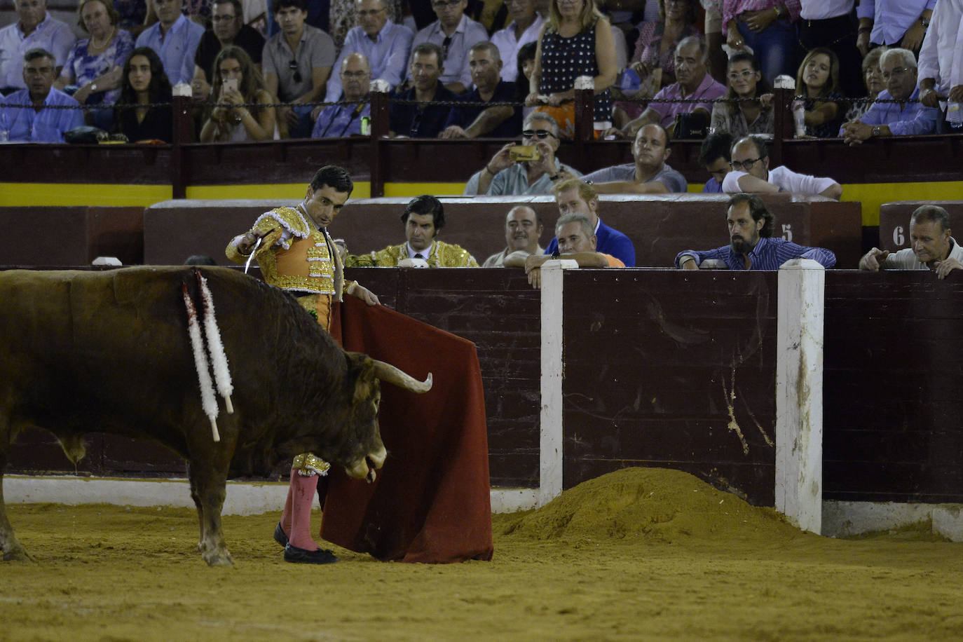 El de la Puebla y el de Lorca salen a hombros en una tarde de vacío para El Juli; la corrida de Daniel Ruiz estuvo en tipo aunque no embistió como la del año pasado