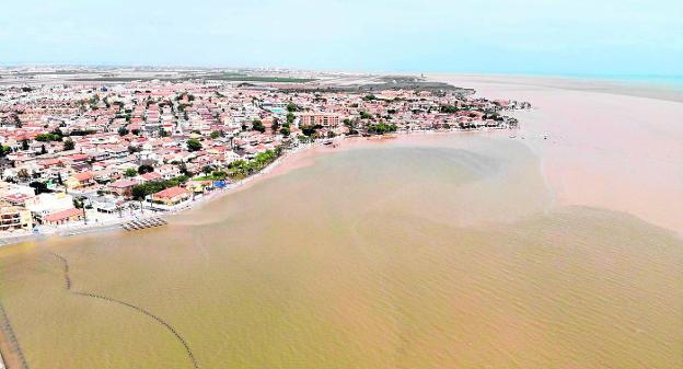 Vista área de Los Alcázares tras las lluvias torrenciales del jueves y el viernes de la semana pasada.