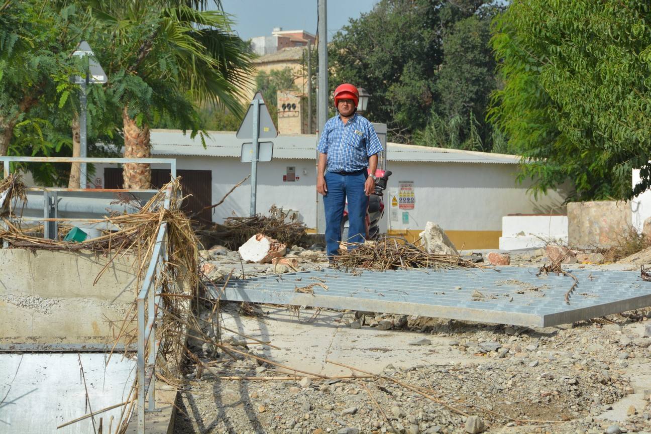 El Ayuntamiento de Cieza ha aprobado solicitar al Consejo de Ministros la declaración de su término Municipal así como del resto de municipios de la Región afectados, como zona afectada gravemente por una emergencia de protección civil.