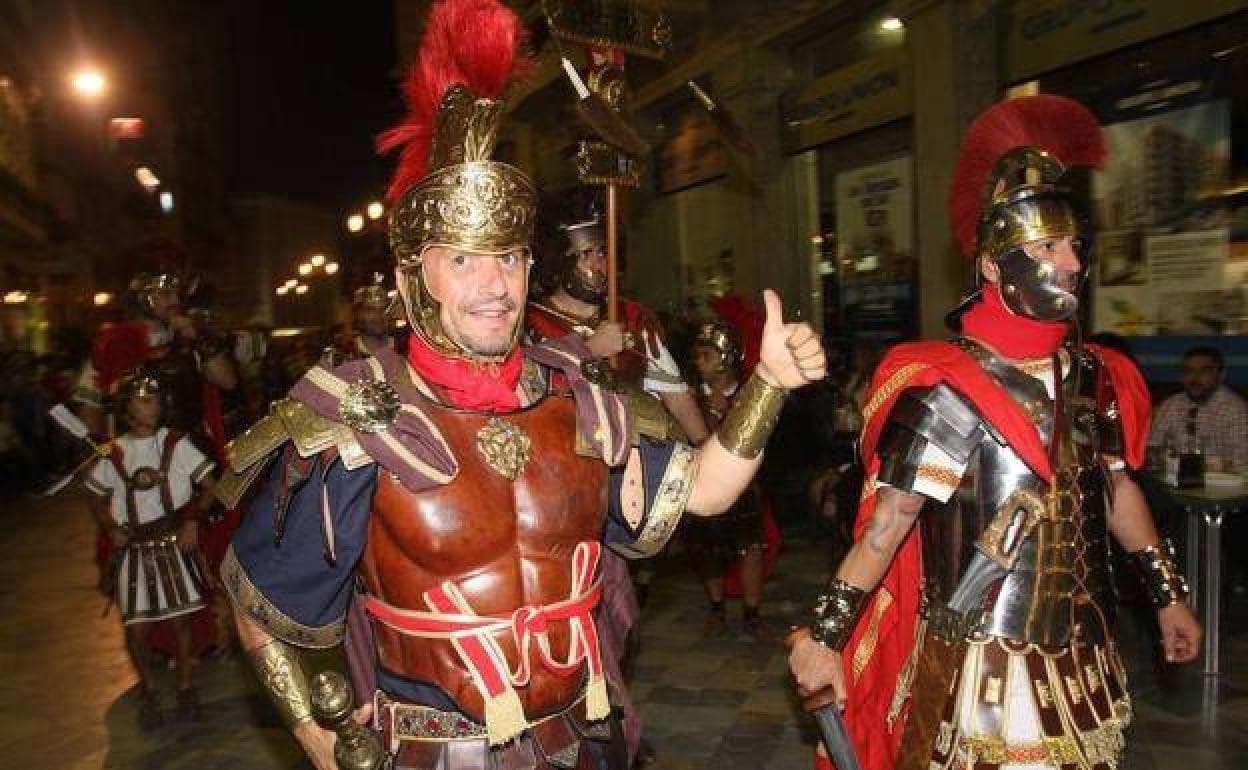 Desfile tras la victoria de los romanos en Cartagena.