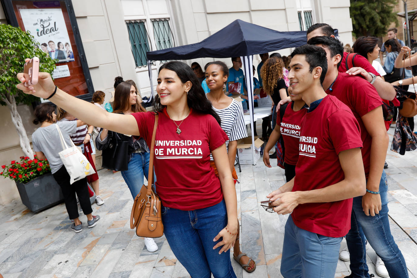 Hasta el 6 de octubre tendrán lugar actividades con las que los nuevos alumnos podrán conocer la institución y la Región. Entre ellas, se incluyen visitas turísticas por Murcia y Cartagena, descenso por del río Segura y noche de tapas, entre otras