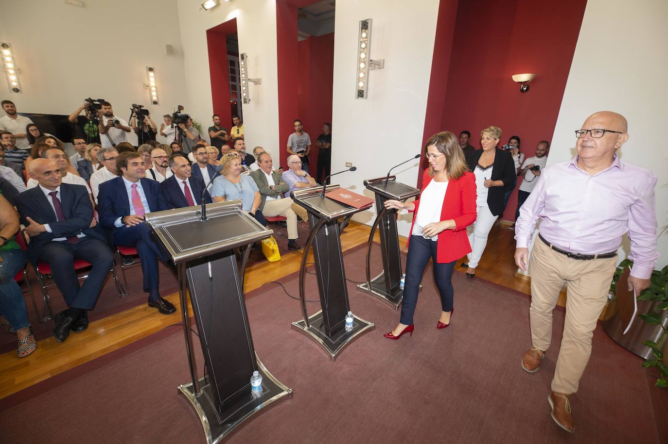 Los tres partidos que lideran el Ayuntamiento de Cartagena presentaron su Programa de Gobierno.