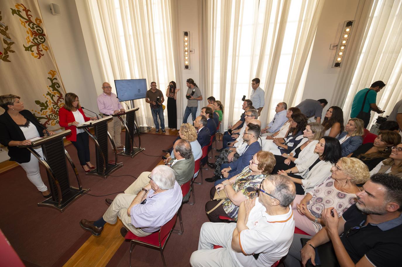 Los tres partidos que lideran el Ayuntamiento de Cartagena presentaron su Programa de Gobierno.