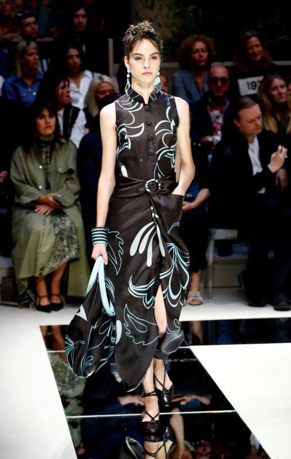 Los diseños Primavera/Verano 2020 de Giorgio Armani desfilan en la Milán Fashion Week