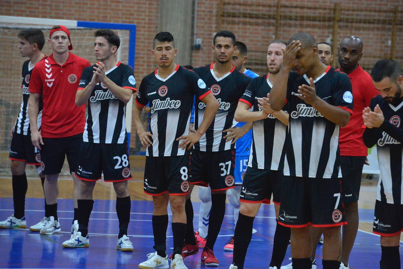 El equipo que entrena Diego Giustozzi golea (5-1) y gana por octava vez la Copa Presidente