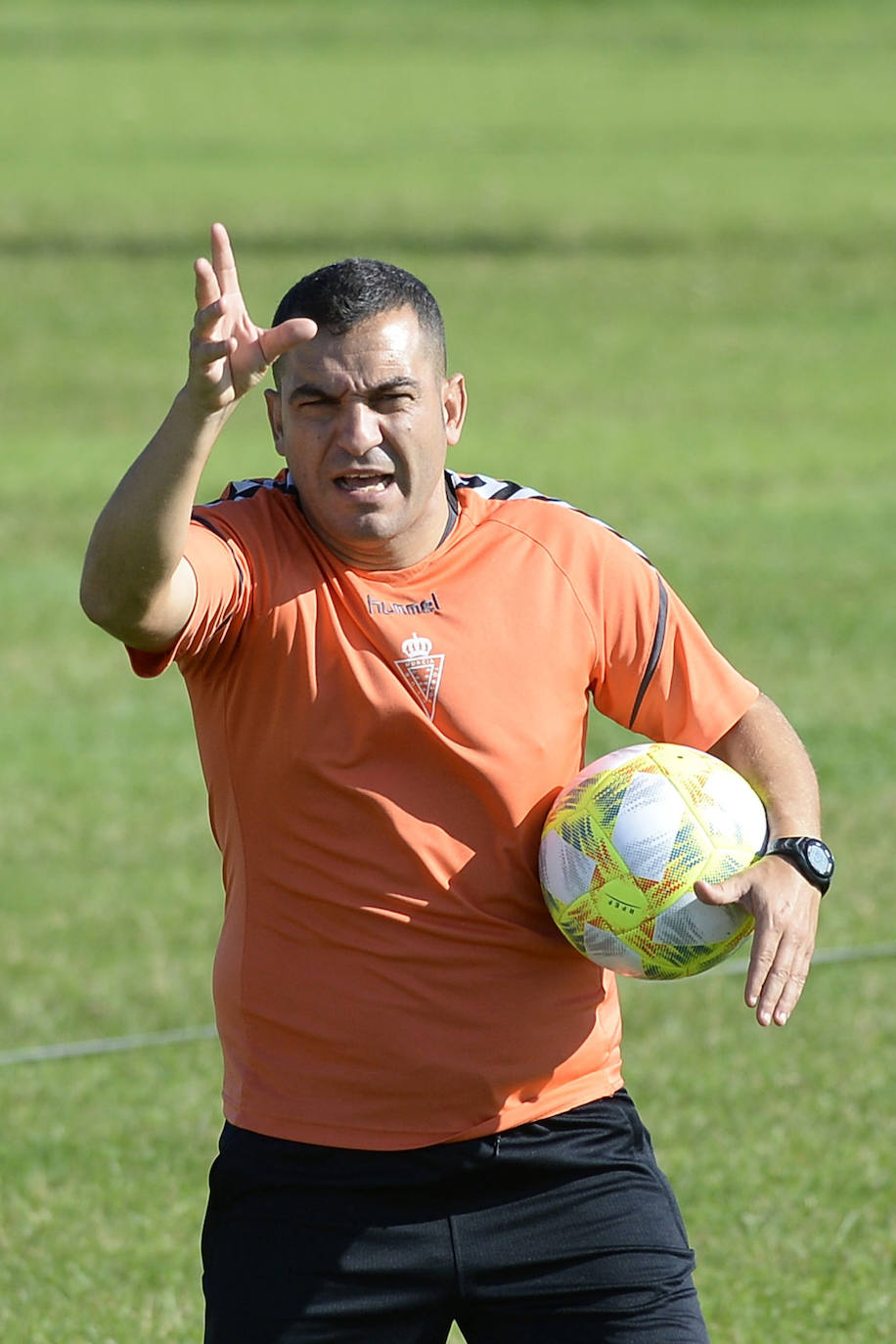 Fotos: El Real Murcia entrena en Cobatillas