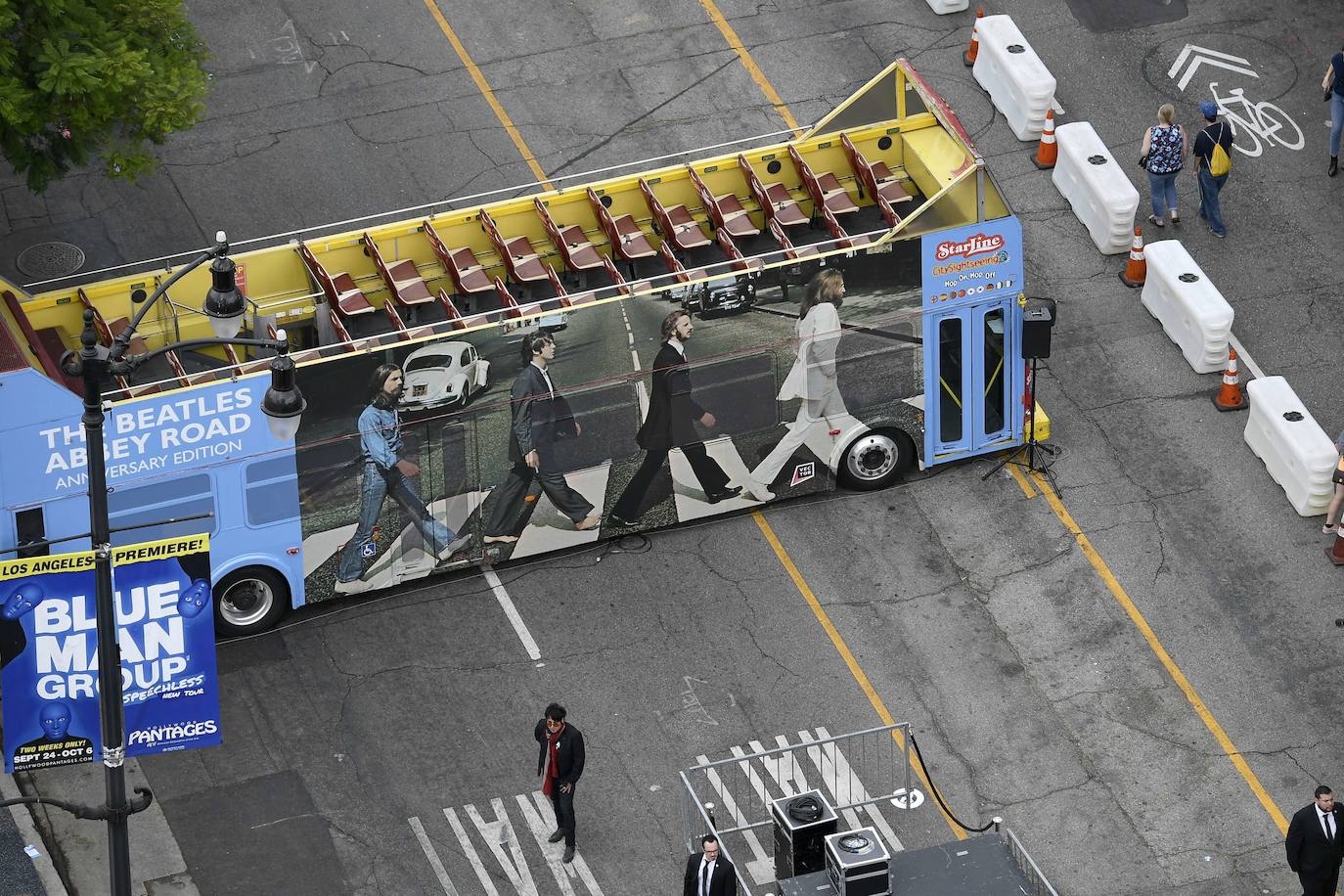 Distintos actos conmemorativos festejan la celebración de los 50 años del «Abbey Road» de The Beatles en lugares tan dispares como Cuba o Hollywood. Cuando «Abbey Road» se publicó el 26 de septiembre de 1969, nadie dijo que aquel iba a ser el último disco de los Beatles, pero ellos lo grabaron como si nunca más fueran a trabajar juntos. Incluso colocaron un tema llamado «The end» como cierre del álbum.