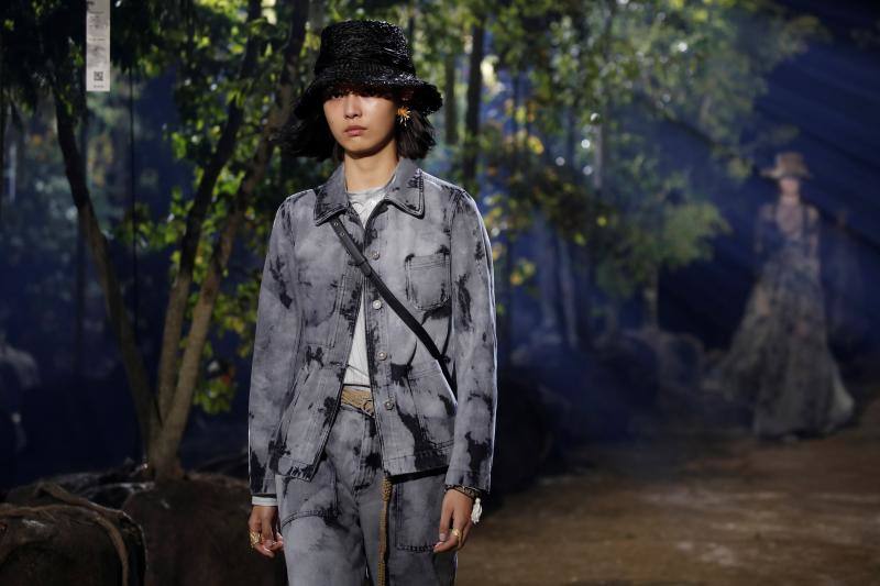 Dior inaugura la pasarela de la París Fashion Week con los diseños de Maria Grazia Chiuri de Primavera/Verano 2020