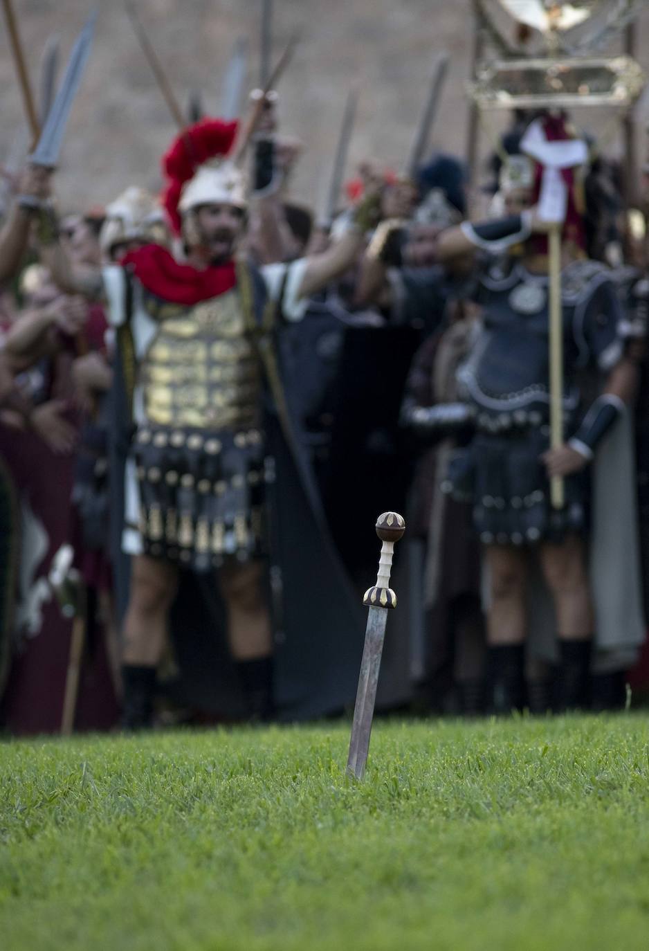 La Batalla entre carthagineses y romanos deleita a más de 5.000 personas, con una puesta en escena con más luchas cuerpo a cuerpo