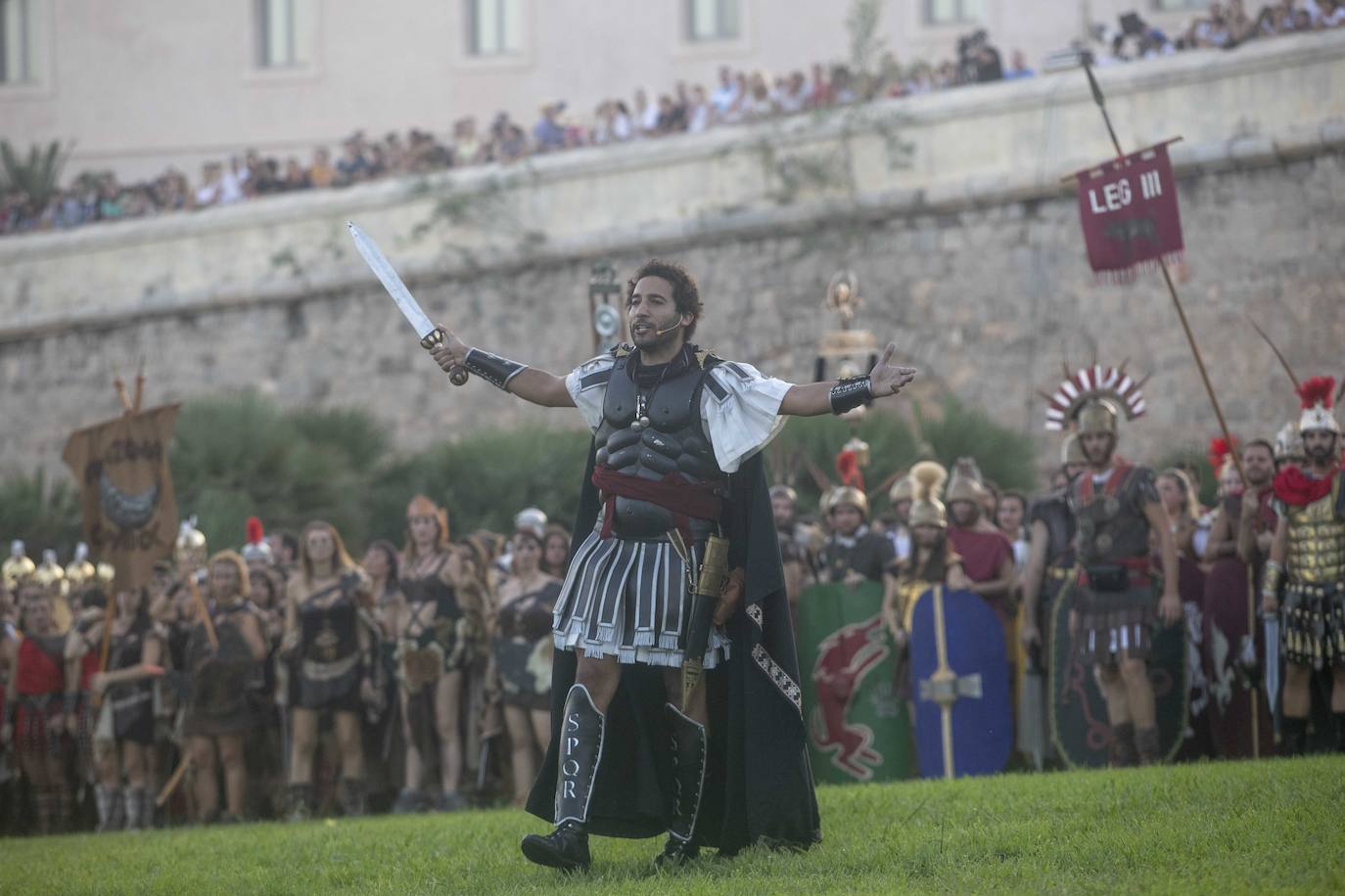 La Batalla entre carthagineses y romanos deleita a más de 5.000 personas, con una puesta en escena con más luchas cuerpo a cuerpo
