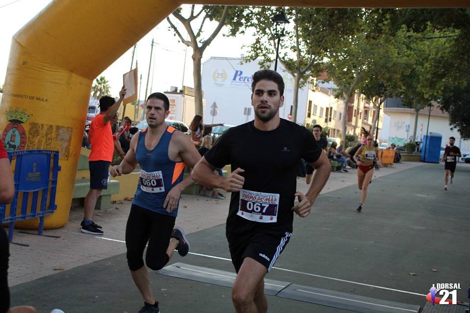 El atleta del C.A. Nogalte–Hogar Puerto Lumbreras completa la prueba con un tiempo de 15:47 minutos, por los 17:50 para la corredora del Juventud Atlética Elche