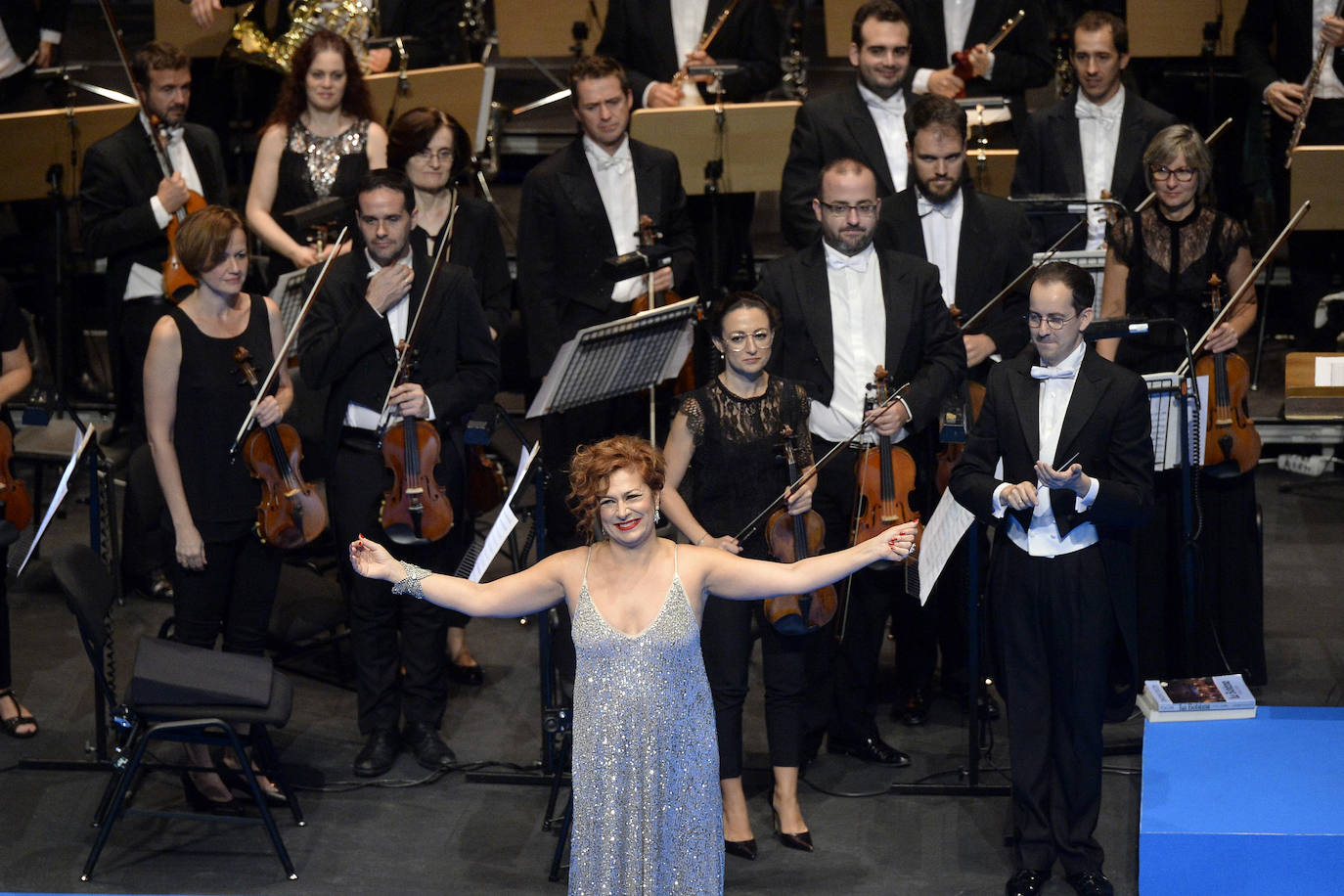 'La Verdad' otorga los premios 'Los Mejores' a la Academia General del Aire, Carmen Gil, Carlos Moreno y los festivales de teatro de San Javier y Molina de Segura por su dedicación y compromiso.