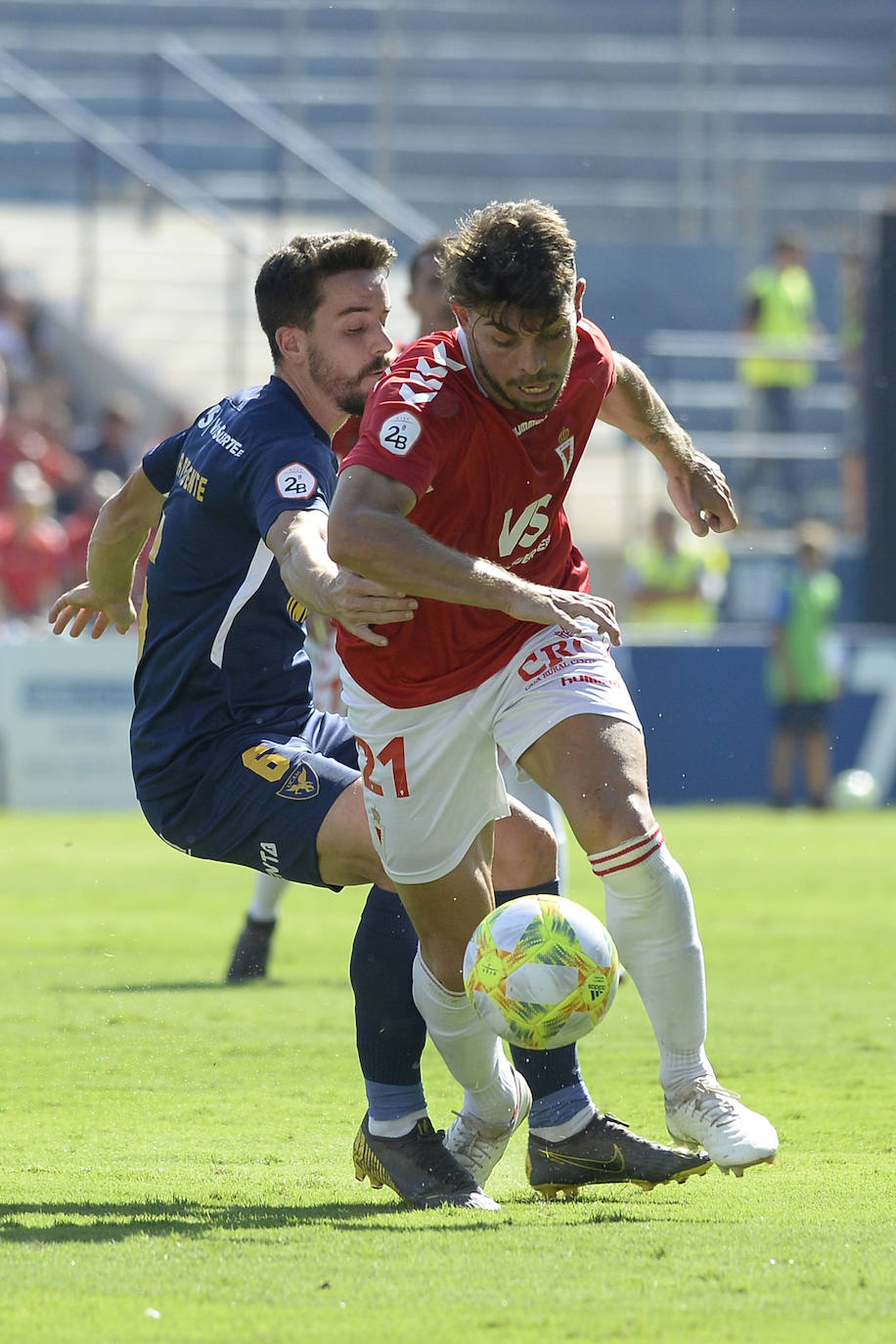 El Murcia fue el vencedor moral de un encuentro en el que el UCAM no dio la talla y en el que ambos equipos apenas generaron ocasiones de gol