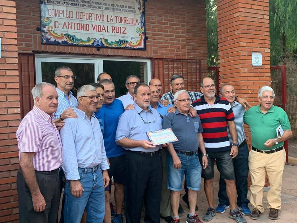 El Complejo de la Torrecilla lleva ya el nombre del que fuera concejal de Deportes por más de 20 años y una de las figuras más influyentes en esta materia