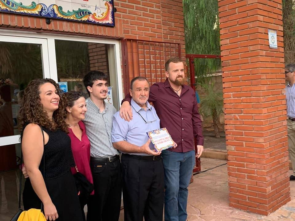 El Complejo de la Torrecilla lleva ya el nombre del que fuera concejal de Deportes por más de 20 años y una de las figuras más influyentes en esta materia