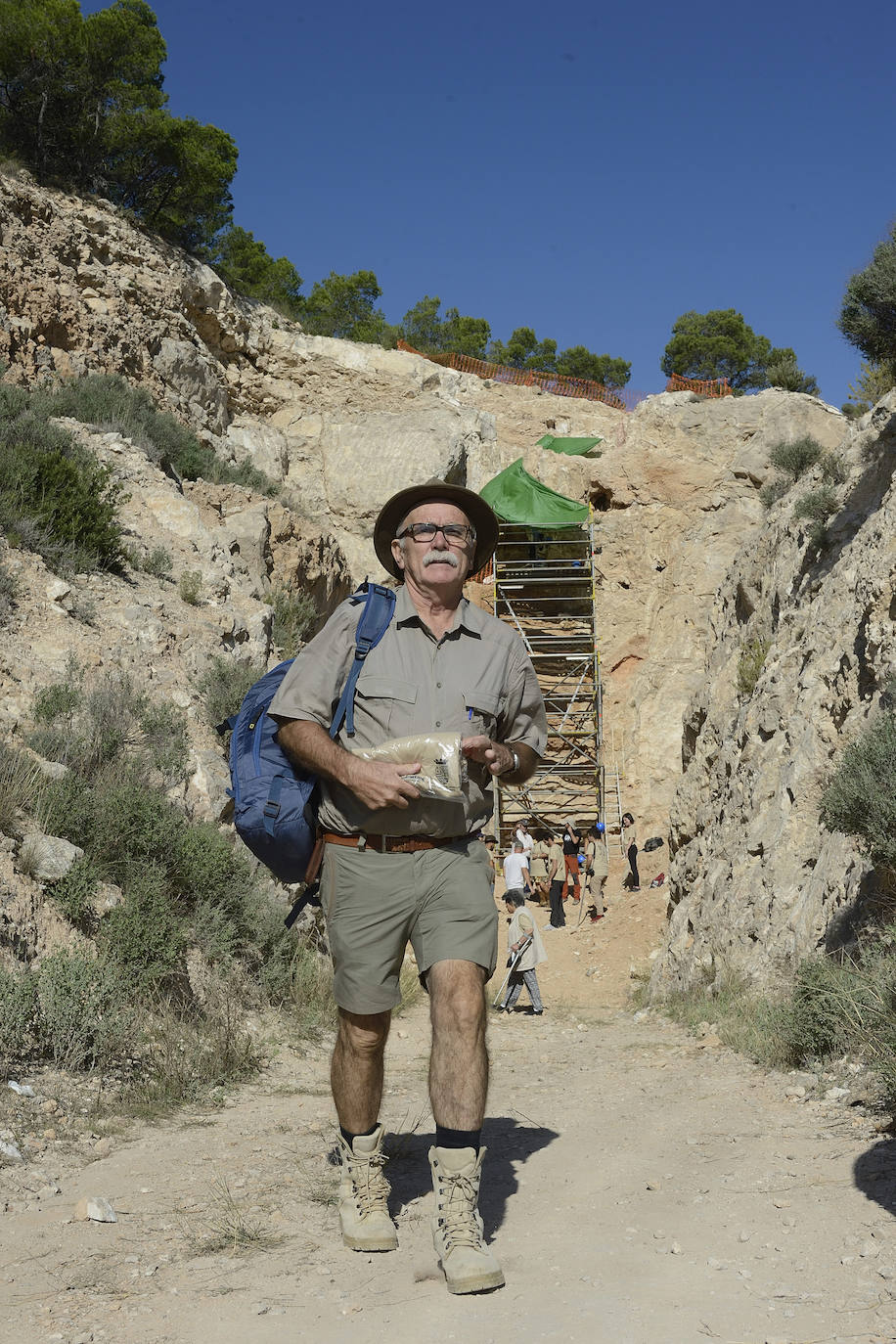 El yacimiento paleontológico de Abanilla suma esta campaña un centenar de nuevos registros de grandes mamíferos, y otros tantos de roedores, anfibios, aves y reptiles de hace un millón de años
