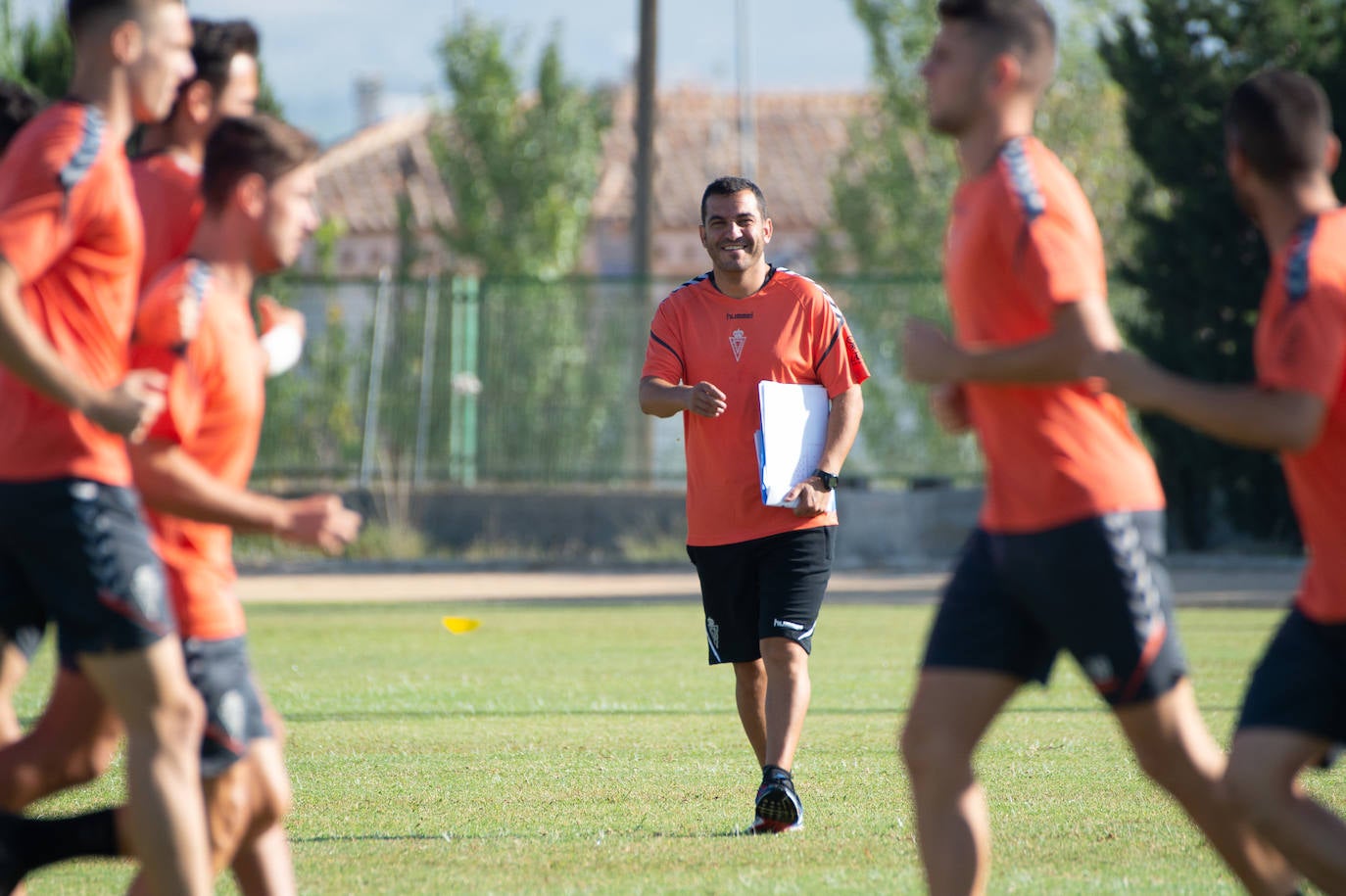 El Real Murcia entrenó este miércoles en Ceutí.