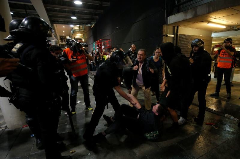 Fotos: Protestas en Cataluña al conocerse la condena de los líderes independentistas