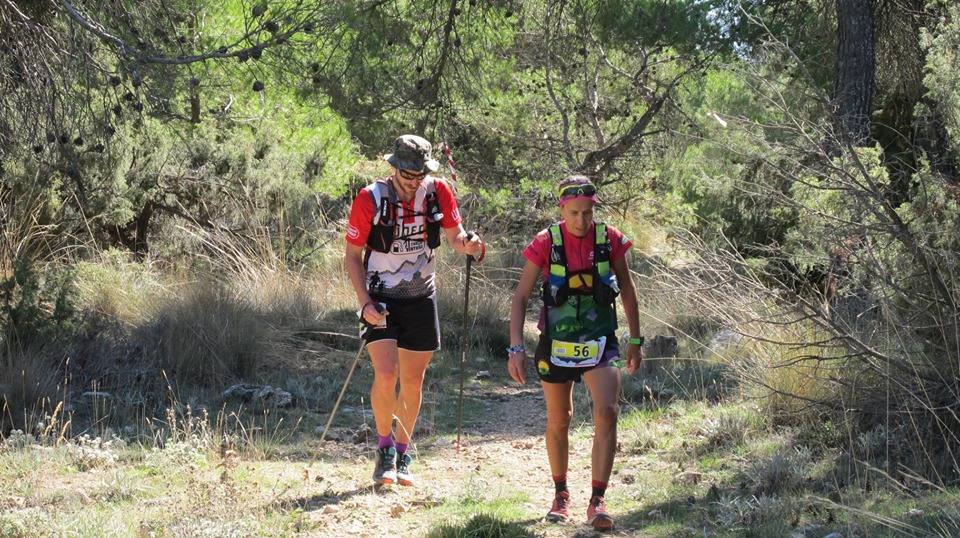 Dos corredores durante la Yeti Trail.