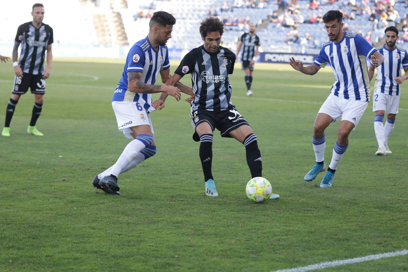 El equipo de Munúa vence en el Nuevo Colombino, donde no lo hacía nadie desde hace un año, con un gol de Caballero y su defensa de piedra