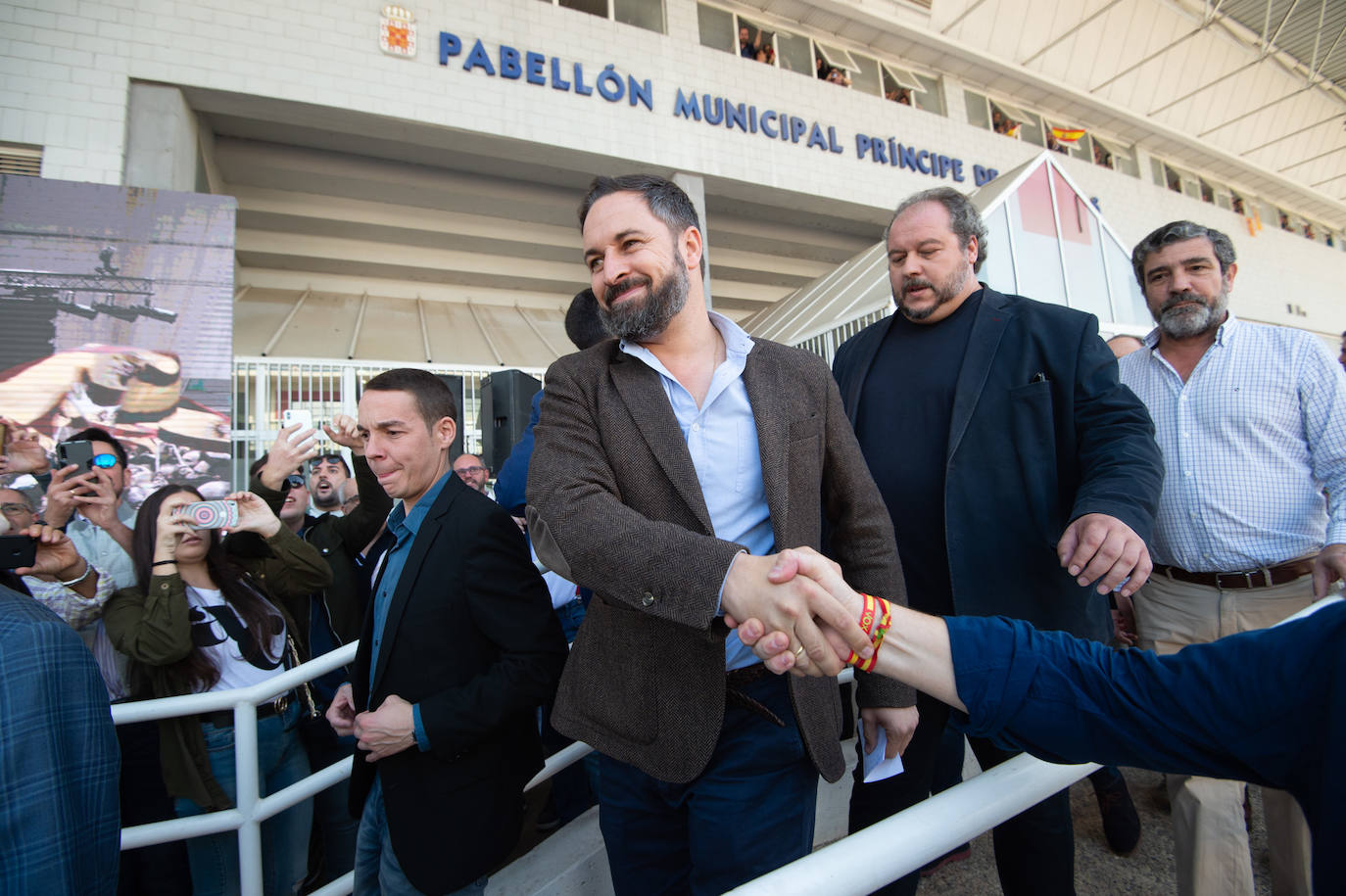 Santiago Abascal carga contra los centros de menores extranjeros no acompañados porque «destruyen la tranquilidad y la convivencia en los barrios»