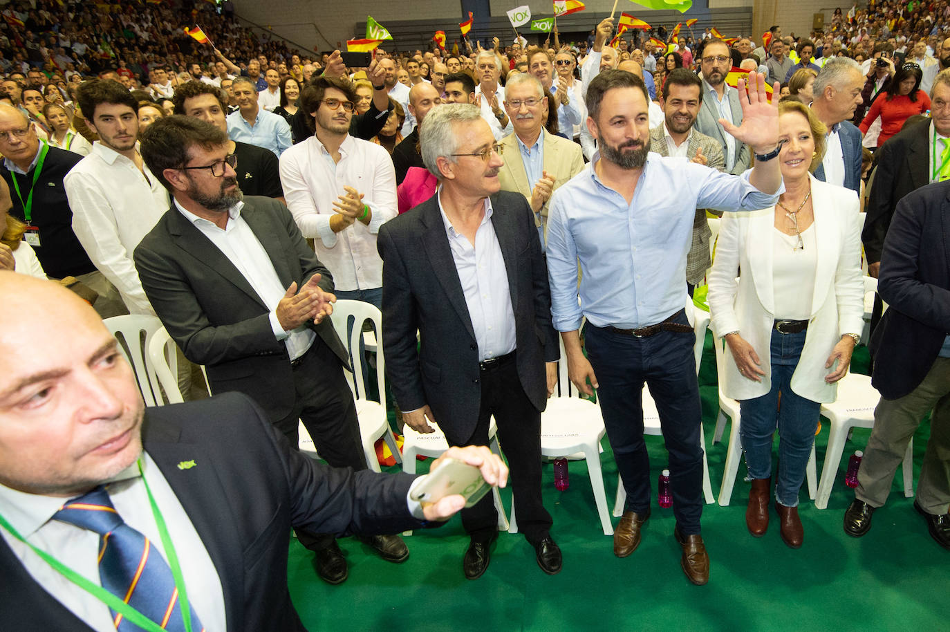 Santiago Abascal carga contra los centros de menores extranjeros no acompañados porque «destruyen la tranquilidad y la convivencia en los barrios»