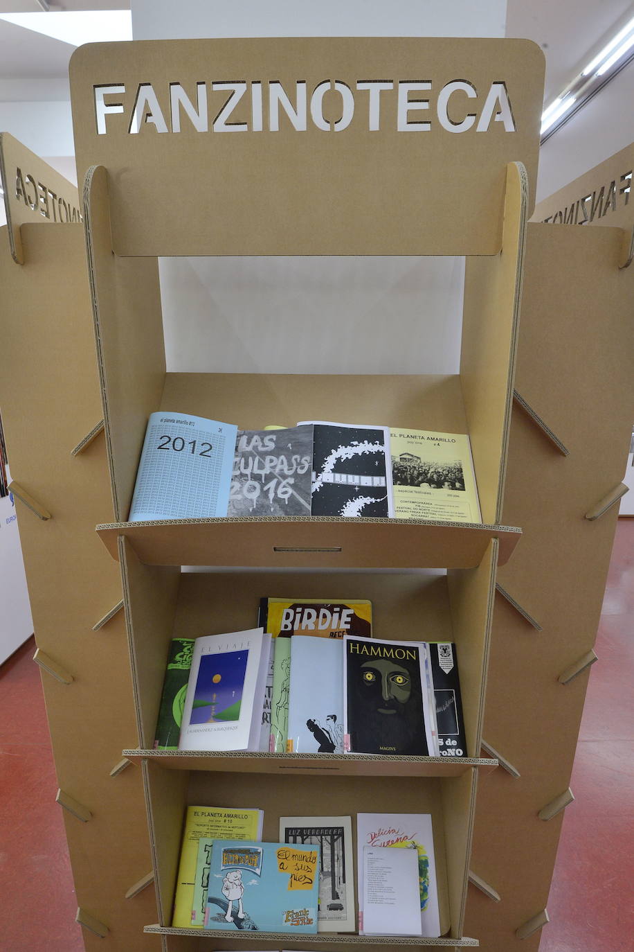 Este espacio de la Biblioteca Regional, uno de los primeros en España, cuenta cada vez con más usuarios. En 2018 realizó 28.000 préstamos.