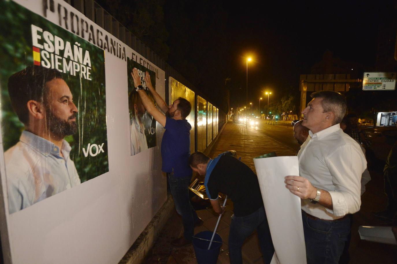 Pegada de carteles de Vox