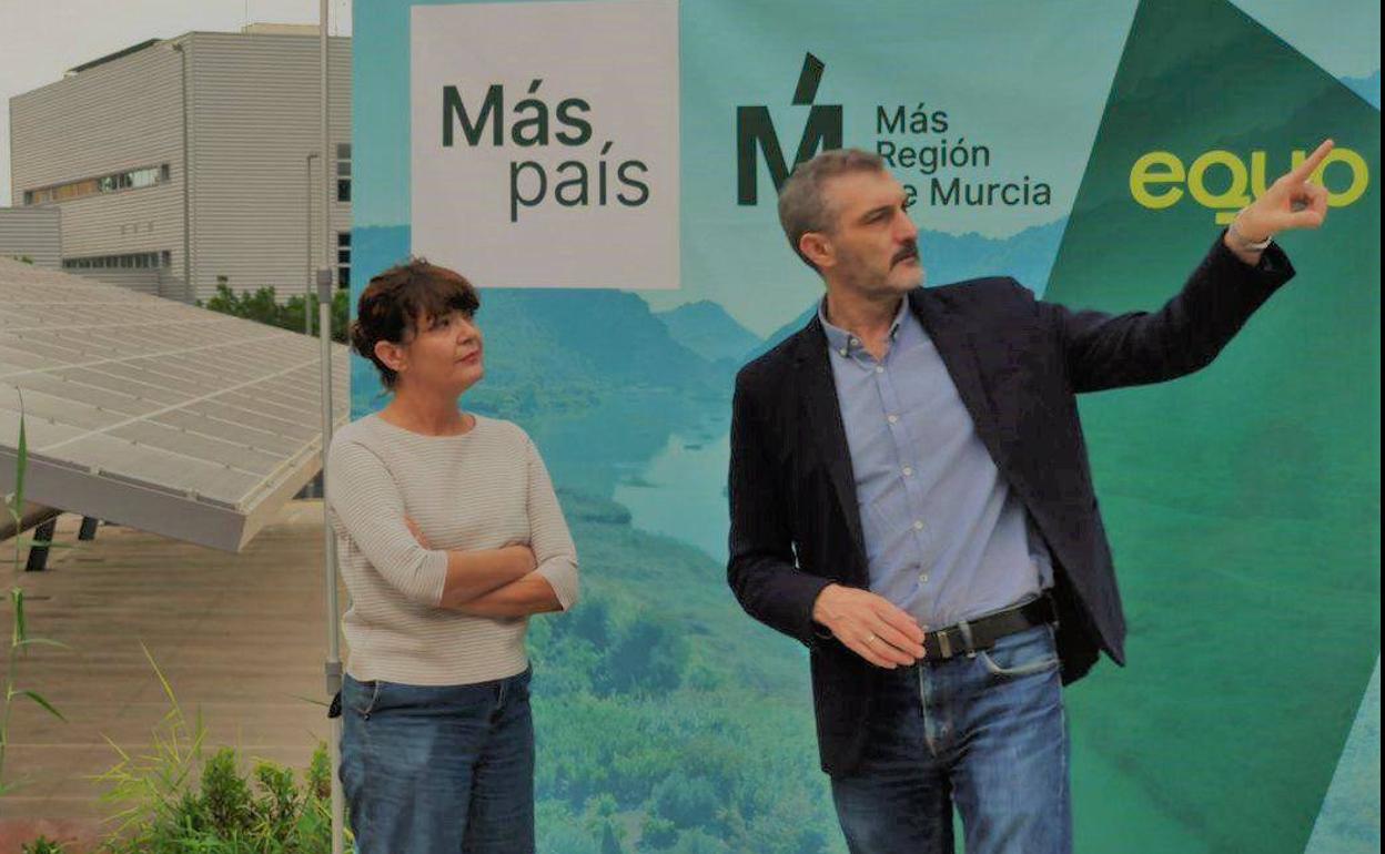 María Giménez y Óscar Urralburu. 