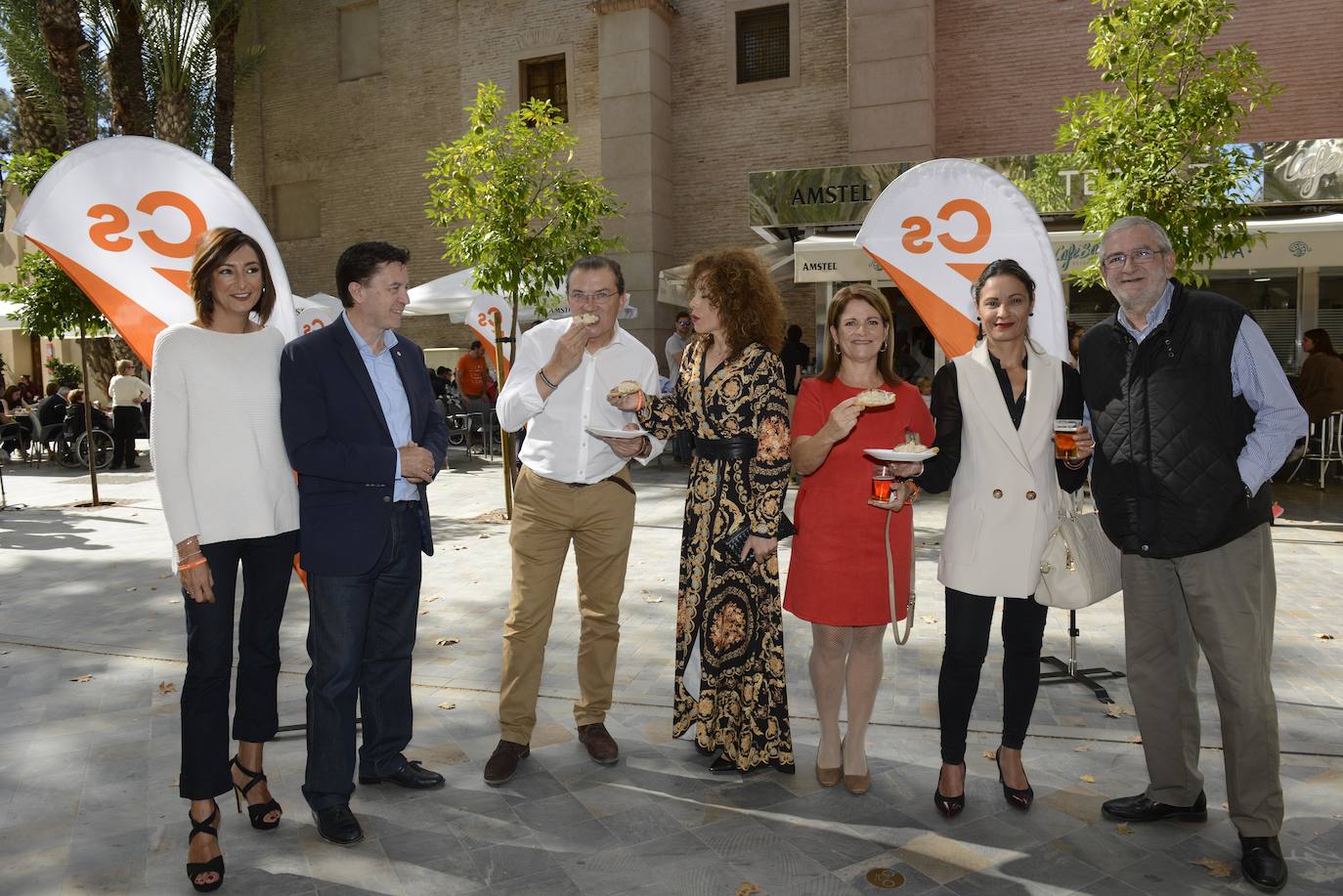 El candidato naranja asegura que «si los españoles quieren un gobierno de centro y moderado, tienen que votar al único partido que garantiza un gobierno de centro, y ese es Ciudadanos»