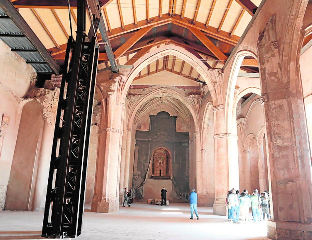 Interior de Santa María tras la restauración. 