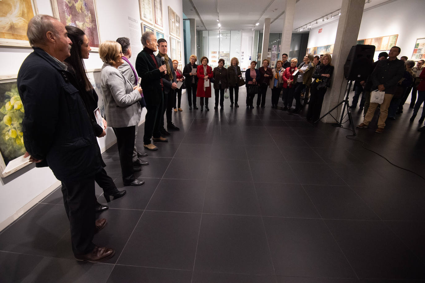 El Museo y Centro de Arte de Blanca (Mucab) celebró el inicio de los actos conmemorativos del noveno aniversario de la Fundación Pedro Cano con la inauguración de la exposición 'IX Mediterráneos'.