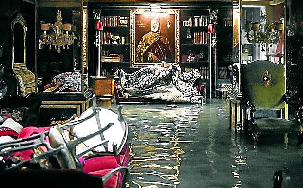 Imagen principal - Abierta en canal