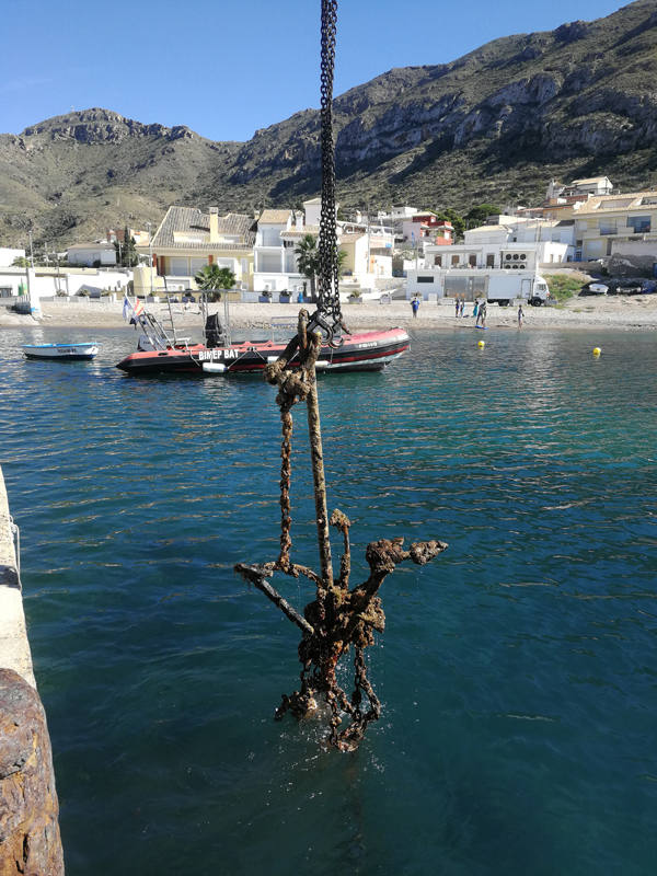 La asociación Submon retira 1.500 kilos de residuos en la Reserva Marina de Cabo Tiñoso, gracias al proyecto Libera