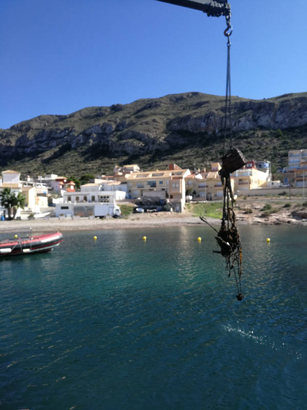 La asociación Submon retira 1.500 kilos de residuos en la Reserva Marina de Cabo Tiñoso, gracias al proyecto Libera