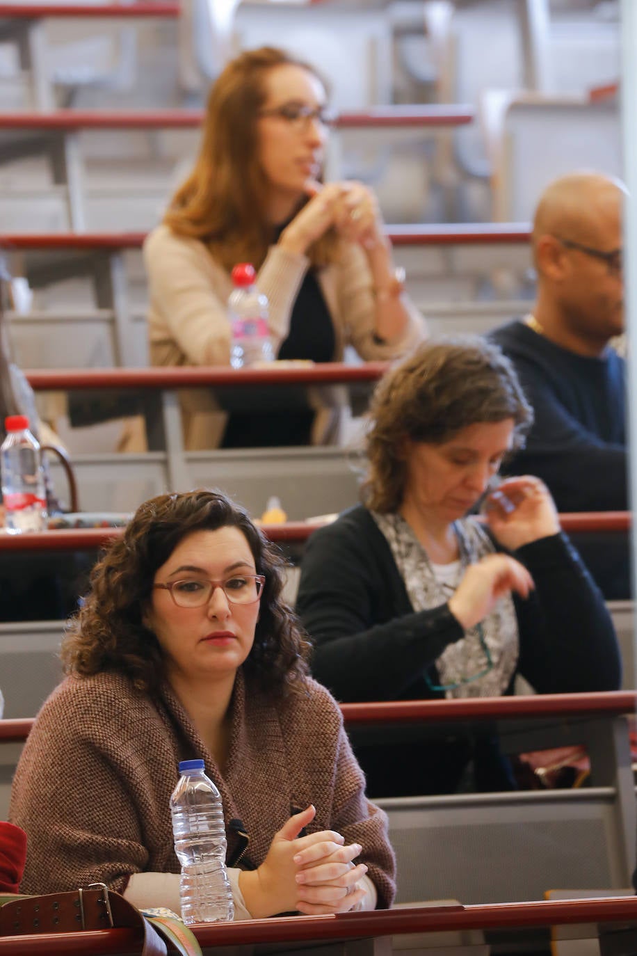 Las pruebas corresponden a las categorías de facultativo especialista, en las opciones de Medicina de Familia de Atención Primaria, Neurología y Salud Pública; de diplomado especialista en Salud Mental y de técnico auxiliar de emergencias