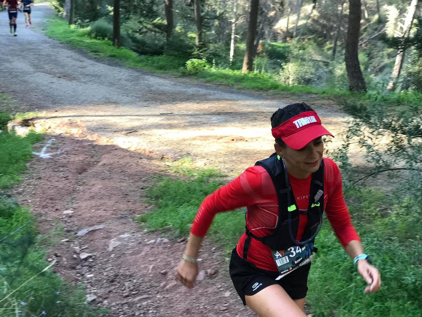 El ganador masculino se lleva la prueba con un tiempo de 2:07:39 en los 24 kilómetros, por los 2:26:35 para la triunfadora femenina