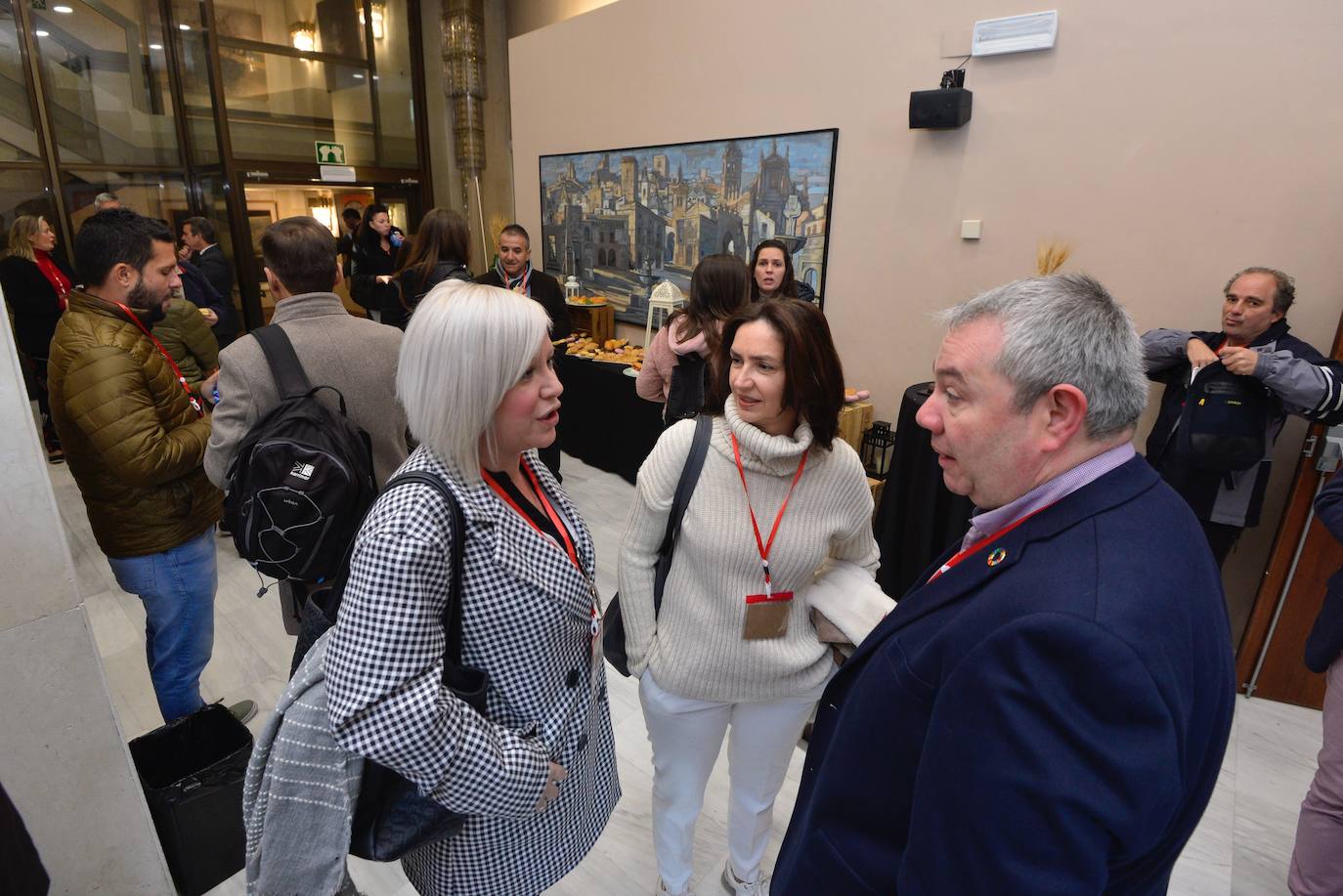 Expertos y directivos destacan en un foro de LA VERDAD las iniciativas puestas en marcha para a cumplir los 17 objetivos que marca la ONU antes de 2030.