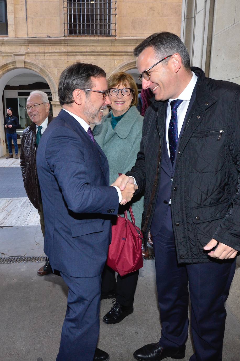 Expertos y directivos destacan en un foro de LA VERDAD las iniciativas puestas en marcha para a cumplir los 17 objetivos que marca la ONU antes de 2030.