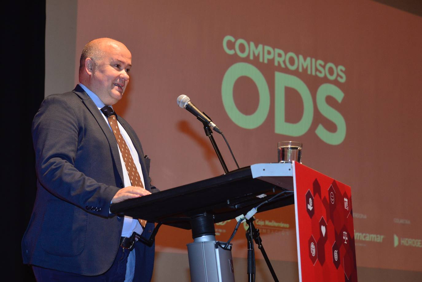 Expertos y directivos destacan en un foro de LA VERDAD las iniciativas puestas en marcha para a cumplir los 17 objetivos que marca la ONU antes de 2030.