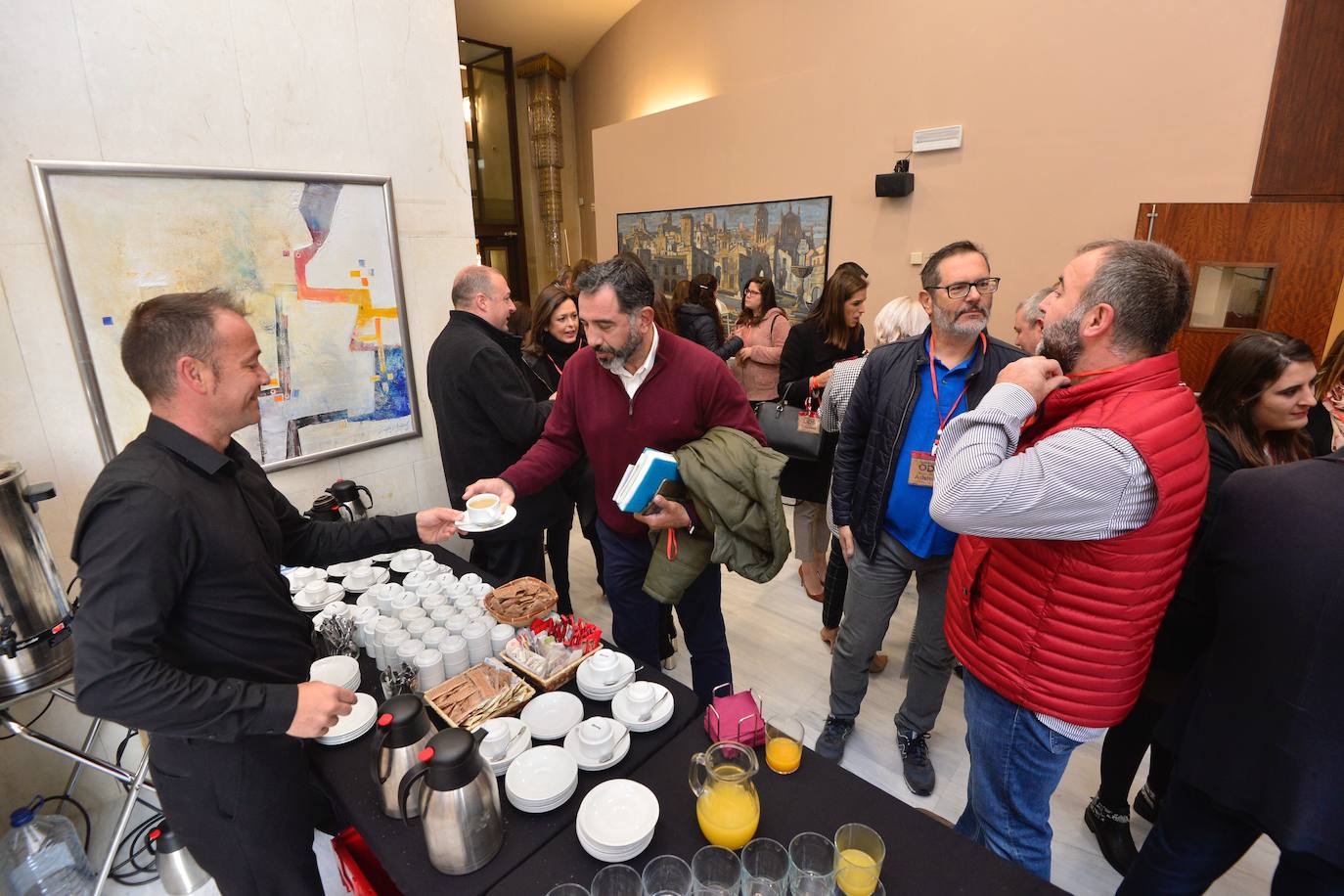 Expertos y directivos destacan en un foro de LA VERDAD las iniciativas puestas en marcha para a cumplir los 17 objetivos que marca la ONU antes de 2030.