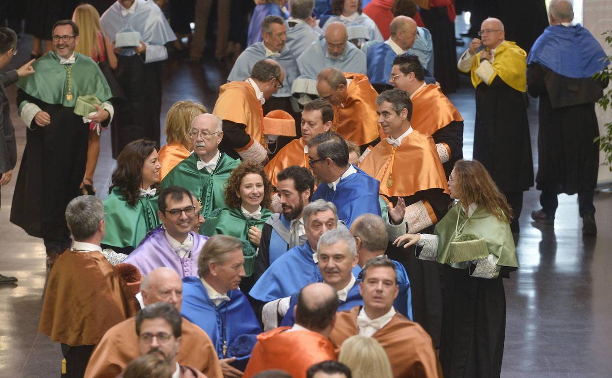 Doctores de la Universidad de Murcia en el acto de apertura de curso. 